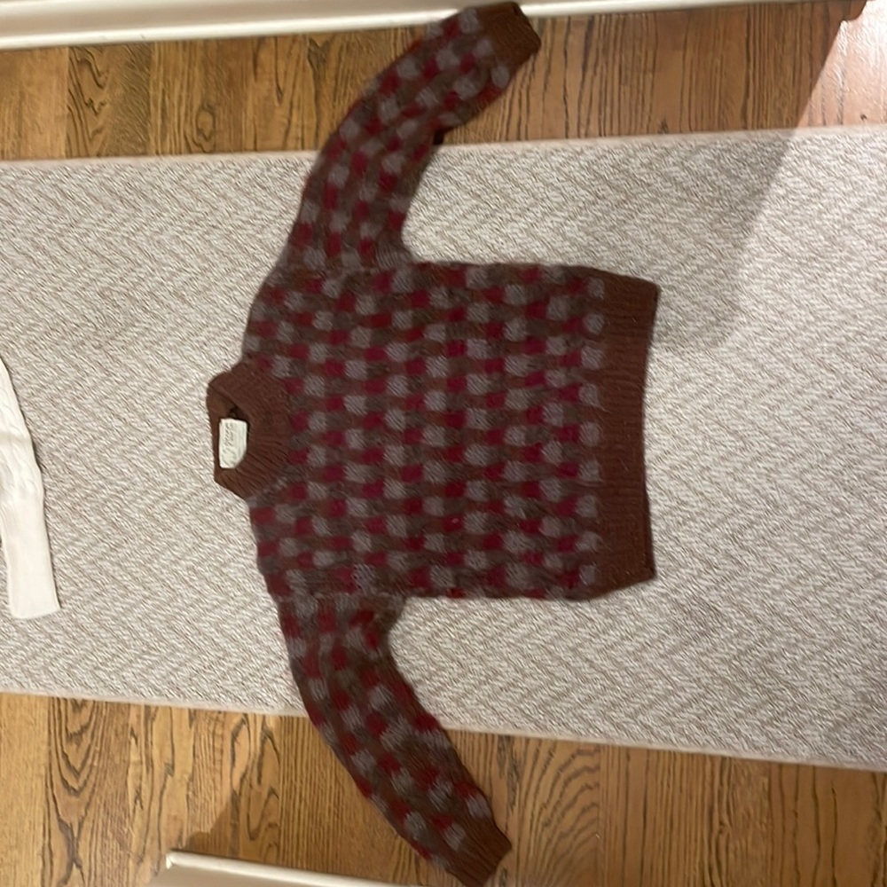 cashmere handmade in Ireland sweater